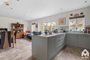 Photo 6- click for photo gallery